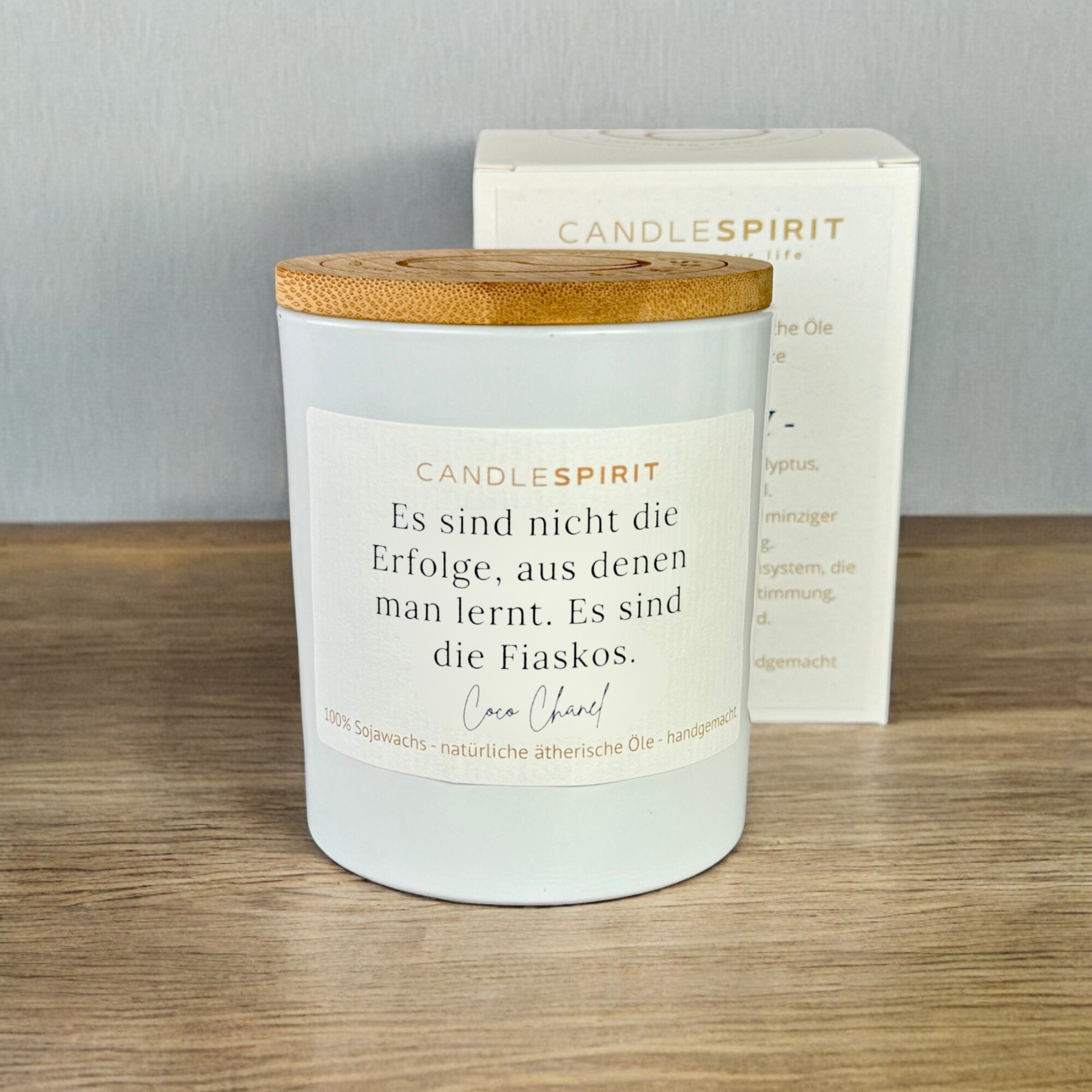 "Es sind nicht die Erfolge, aus denen man lernt, es sind die Fiaskos. Coco Chanel" | Aromatherapie Kerze